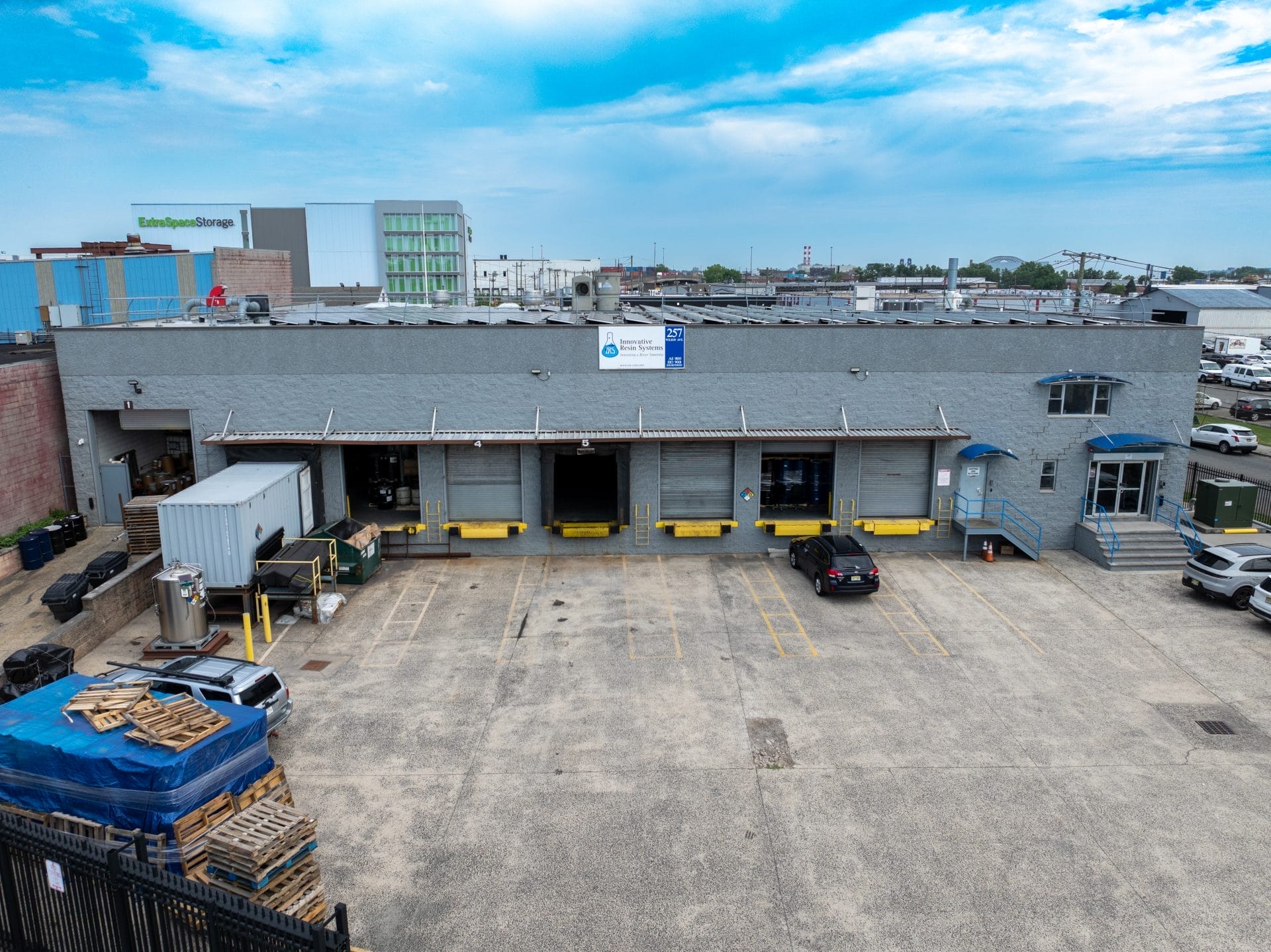 Exterior of the Innovative Resin Systems facility